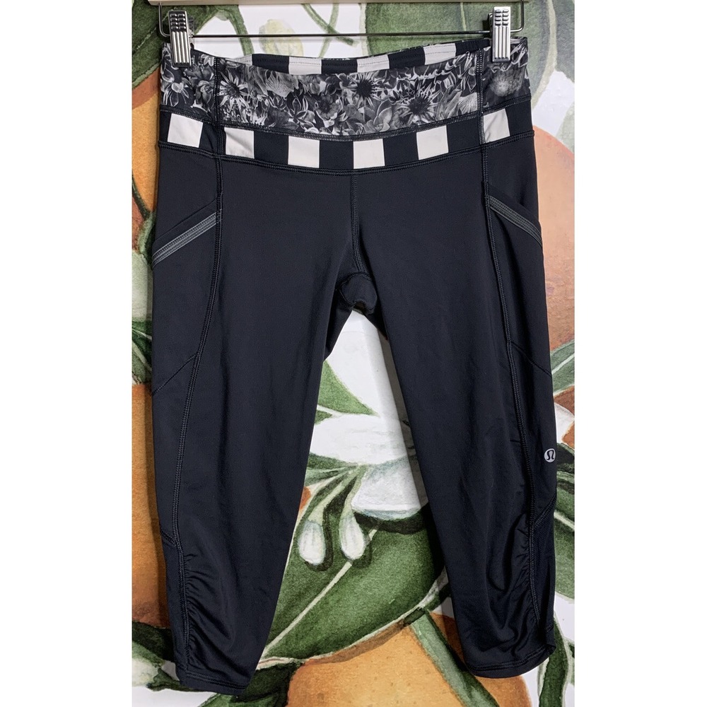 Lululemon Womens Size 6 Floral Striped Cropped Leggings Ruched Hem